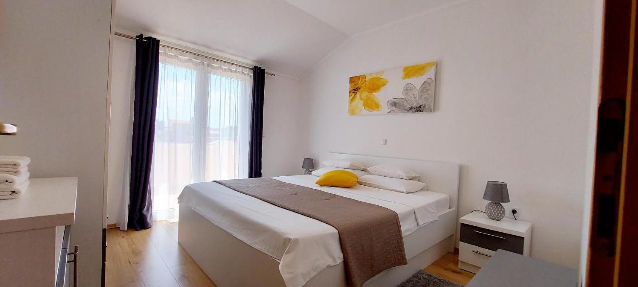 Apartments Marijana Rab Town Kültér fotó