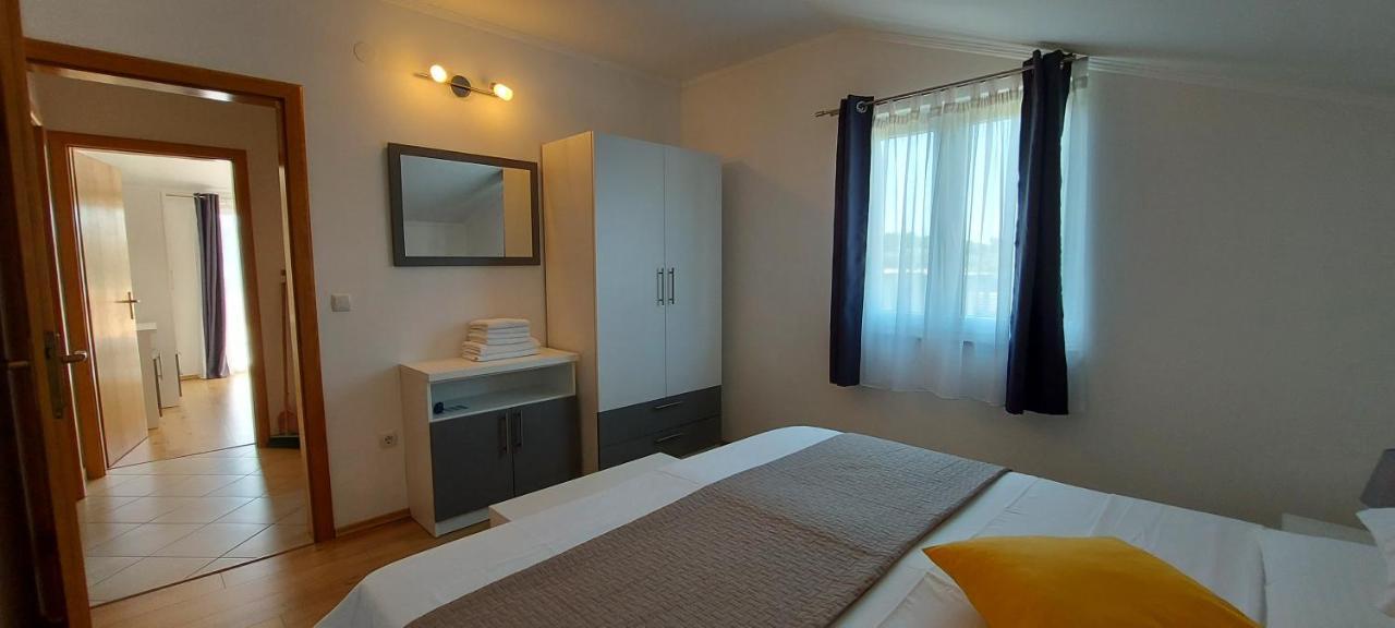 Apartments Marijana Rab Town Kültér fotó