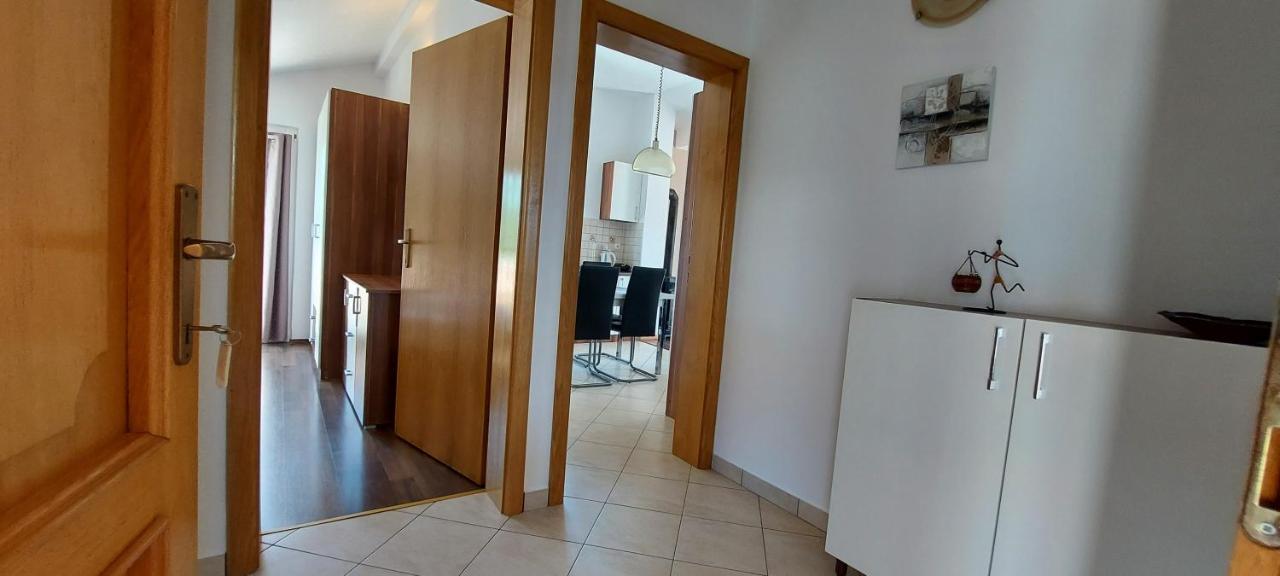 Apartments Marijana Rab Town Szoba fotó