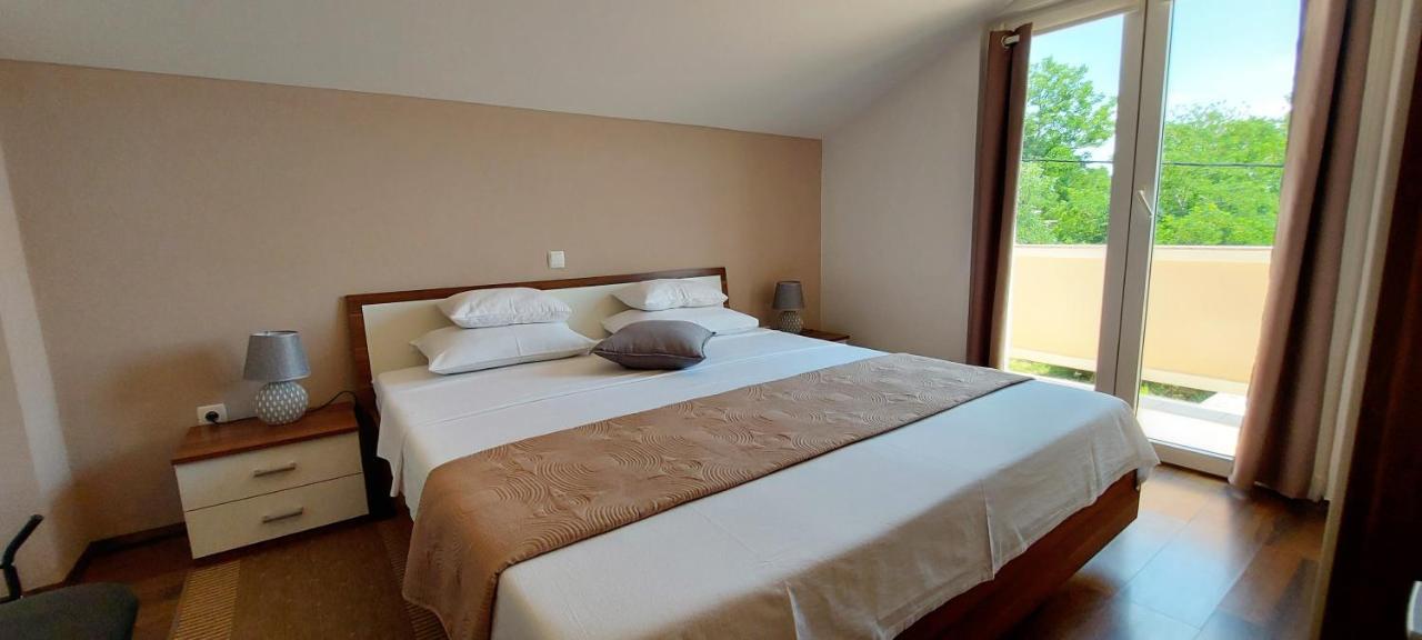 Apartments Marijana Rab Town Szoba fotó